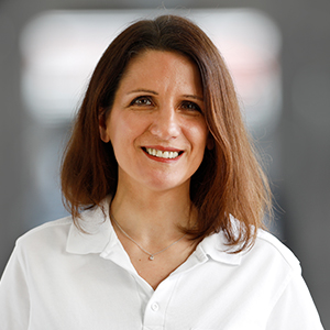 Dieses Bild zeigt ein Portrait von Frau Dr. med. Eleni Katrissioti