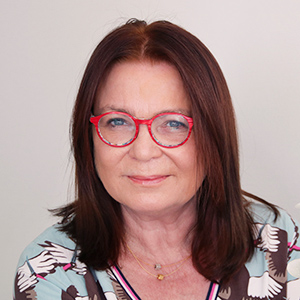 Dieses Bild zeigt ein Portrait von Frau Dr. med. Claudia Hartmann