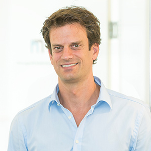 Dr. med. Patrick Heinzelmann Dieses Bild zeigt ein Portrait von Herrn Dr. med. Patrick Heinzelmann