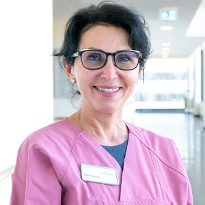 Ottilie Kary-Lang Dieses Bild zeigt ein Portrait von Frau Ottilie Kary-Lang